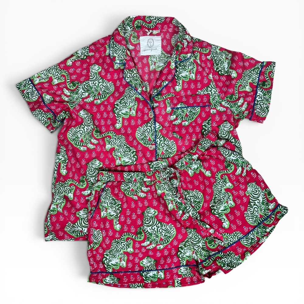 Printfresh Tiger Queen Pajama Set Women Medium Pink Green Short Sleeve Shorts